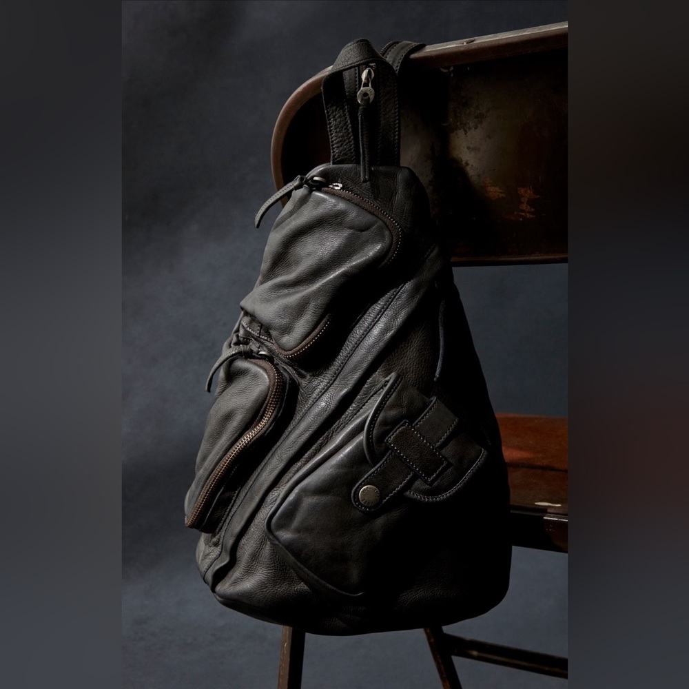 We The Free Sparrow Convertible Sling Bag or Backpack in Shawdow NWT